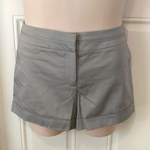 Express Slimming Grey Flat Front Midi Shorts Size 12 NWT